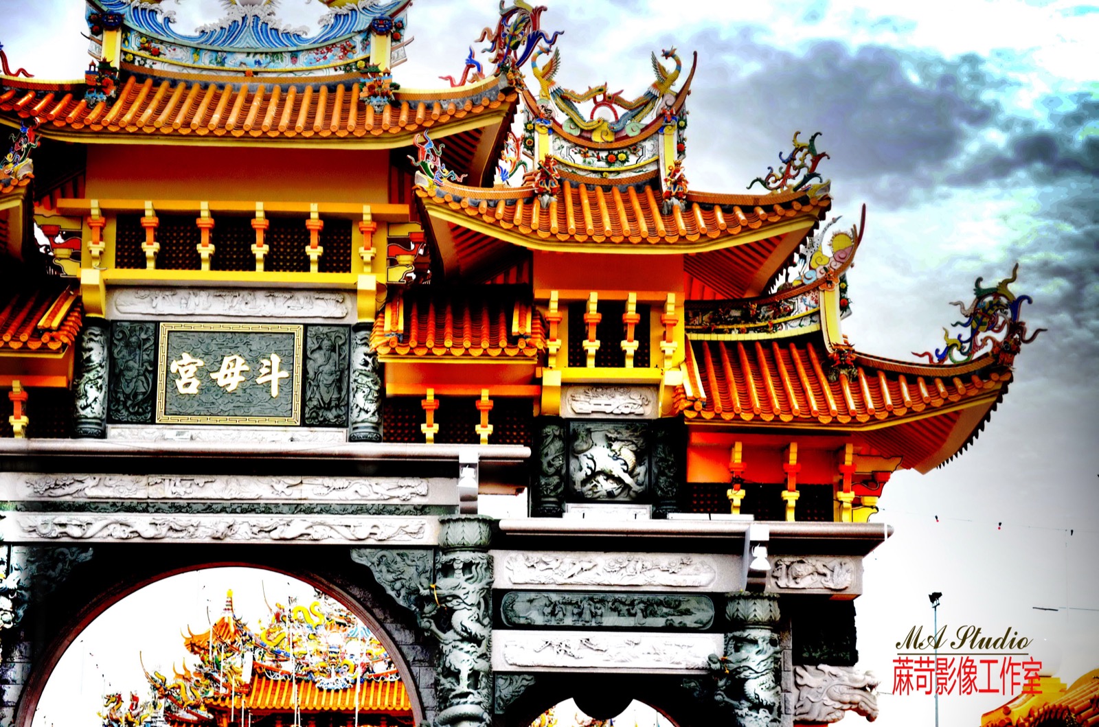 北海斗母宫 · 牌楼，建筑与地方